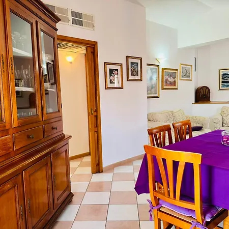Gioma Apartment *