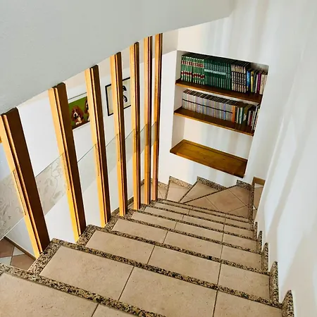 Gioma Apartment
